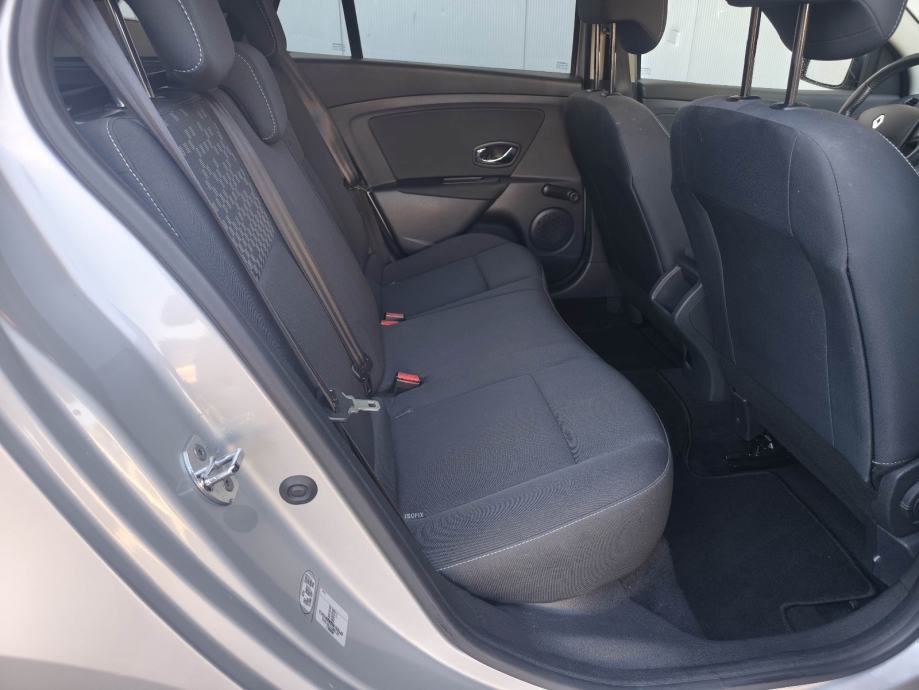 Renault Megan 1,5 dCi reg 1 god, samo 158tkm, veliki servis, fotografija 10