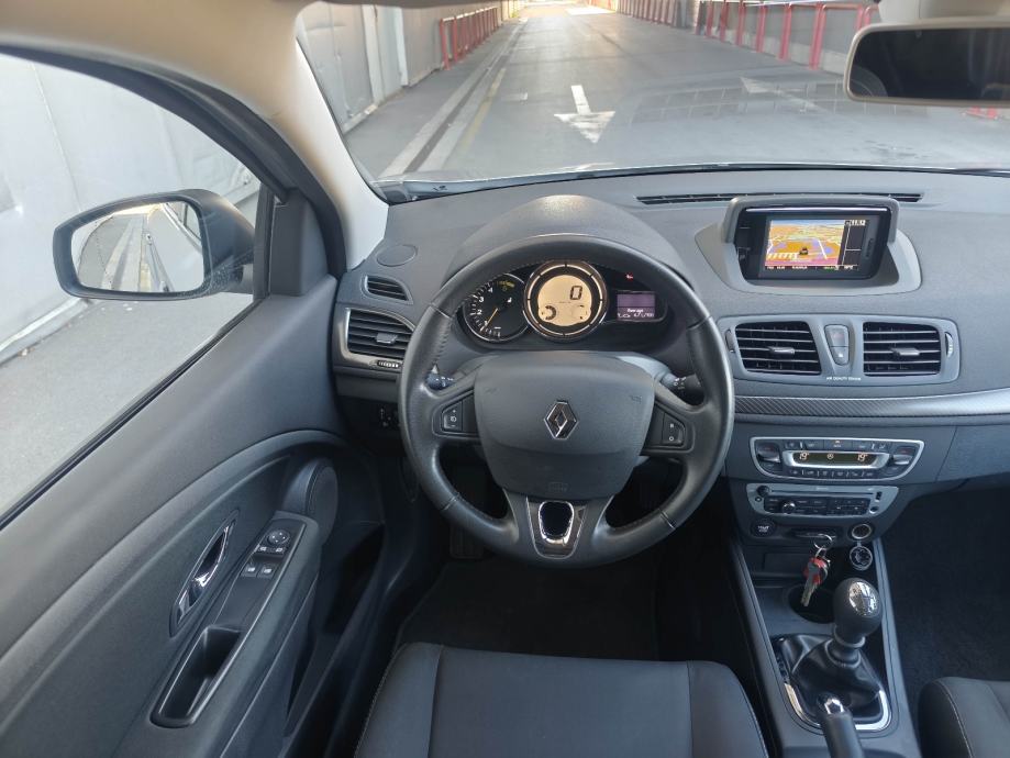 Renault Megan 1,5 dCi reg 1 god, samo 158tkm, veliki servis, fotografija 8