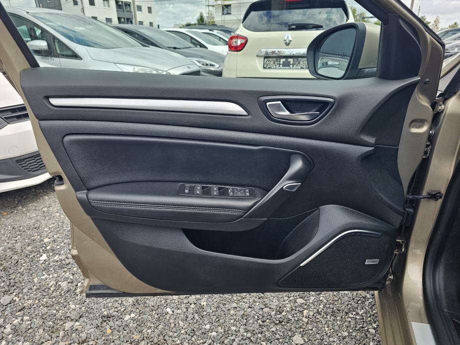 *RENAULT*MEGANE*1.2*TCE*132*KS*BOSE*EDITION*LED*NAVI*V+M*SERVIS*TOP*ZG, fotografija 15