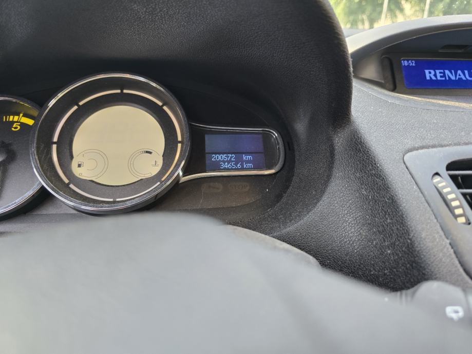 Renault Megane 1.5 dCi 2016 - REG do 07/2027, fotografija 11