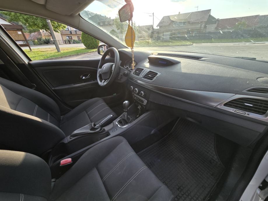 Renault Megane 1.5 dCi 2016 - REG do 07/2027, fotografija 12