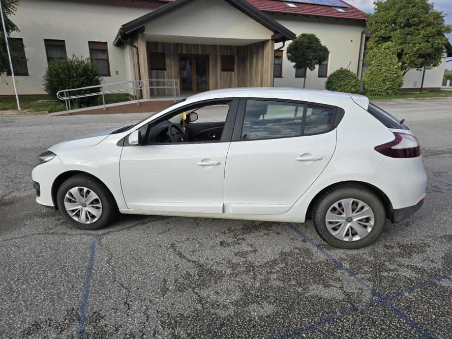 Renault Megane 1.5 dCi 2016 - REG do 07/2027, fotografija 8