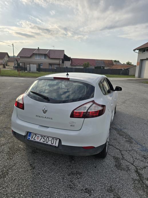 Renault Megane 1.5 dCi 2016 - REG do 07/2027, fotografija 6