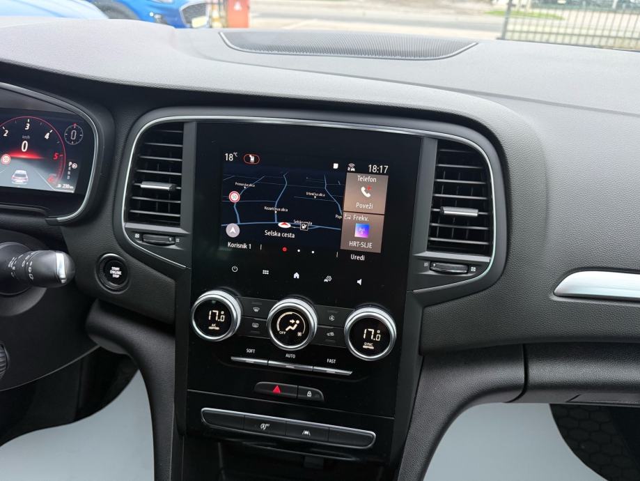Renault Megane 1.5 dCi Automatik, 1.Vlasnik, HR auto, Panorama, fotografija 17