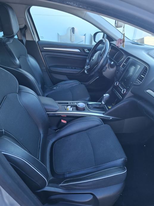 Renault Megane 1,5 dCi Bose Edition EDC Automatik (Reg. do 07/27), fotografija 5