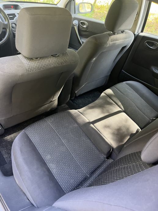 RENAULT MEGANE 1.5 DCI DIZEL, fotografija 5