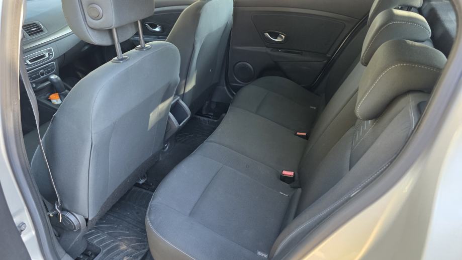 Renault Megane 1,5 dCi, HR AUTO, klima, alu, REG 1 GOD, TOP STANJE..., fotografija 17