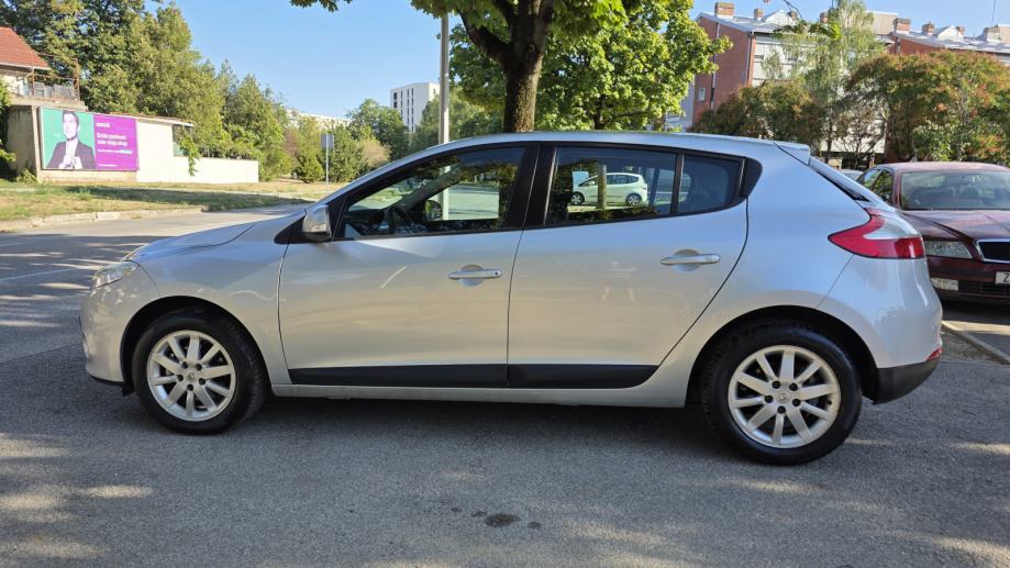 Renault Megane 1,5 dCi, HR AUTO, klima, alu, REG 1 GOD, TOP STANJE..., fotografija 10