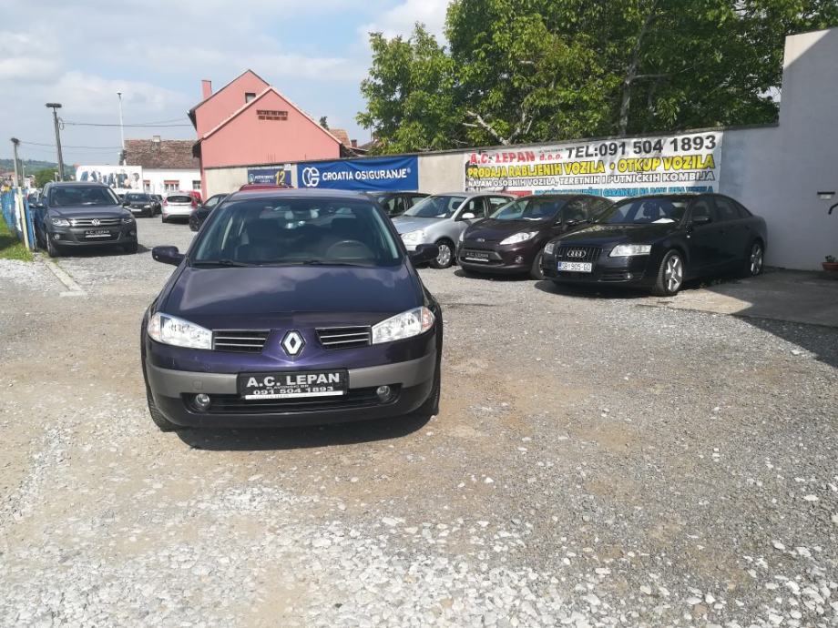 Renault Megane 1,5 dCi,KLIMA,SERVO,TEMPOMAT,NA IME KUPCA...