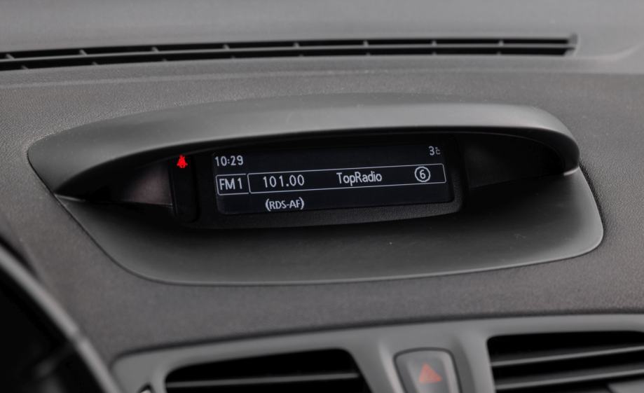 Renault Megane 1,5 dCi -LIMITED OPREMA !!!, fotografija 6