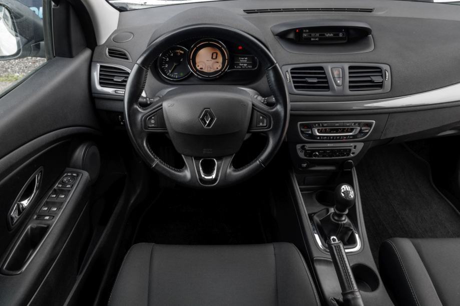 Renault Megane 1,5 dCi -LIMITED OPREMA !!!, fotografija 14