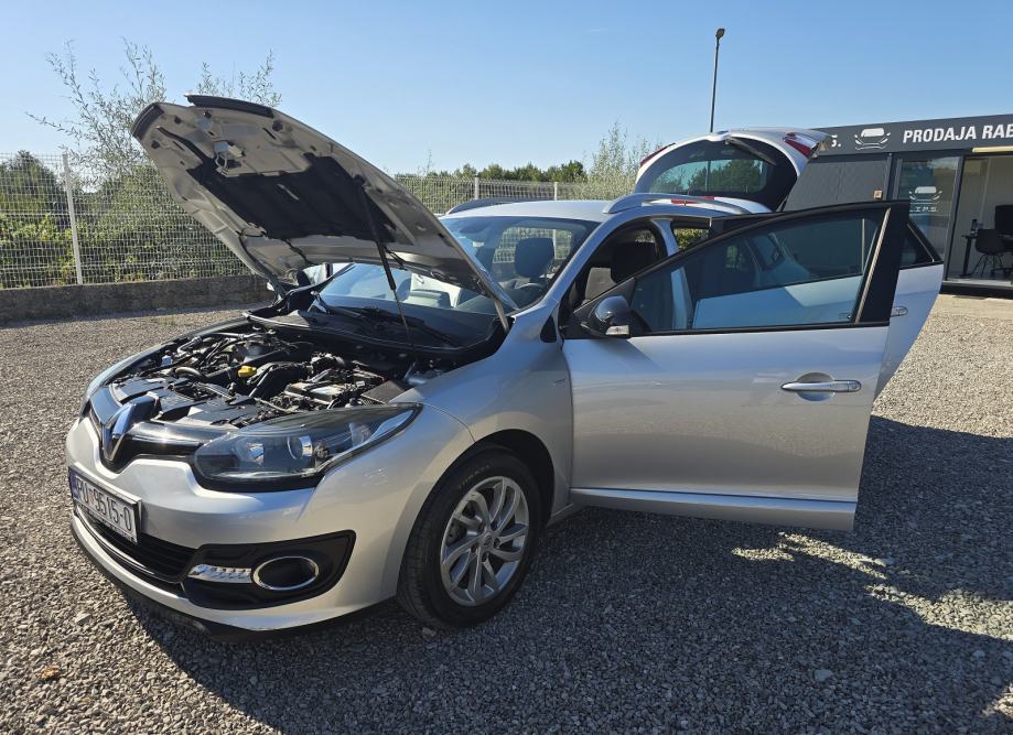 Renault Megane 1,5 dCi LIMITED veliki servis, nove gume,KUKA, REG 1god, fotografija 10