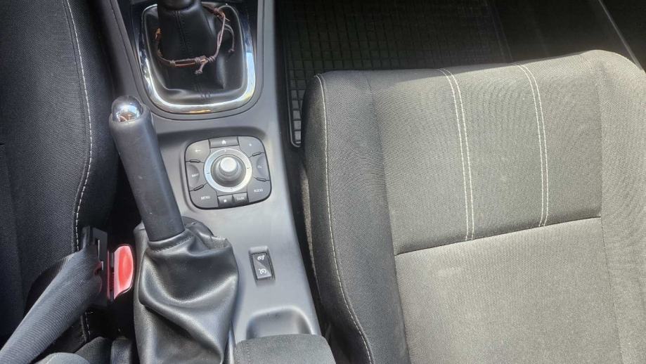Renault Megane 1,5 dCi, fotografija 5