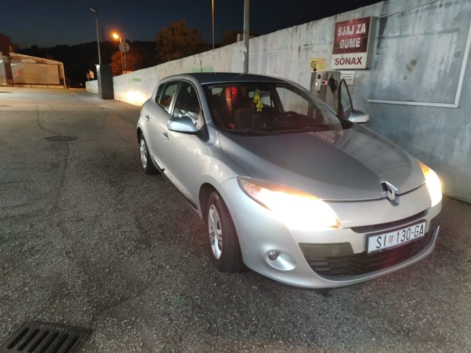 Renault Megane 1,5 dCi, fotografija 7