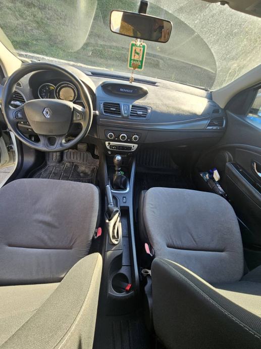Renault Megane 1,5 dCi, fotografija 8