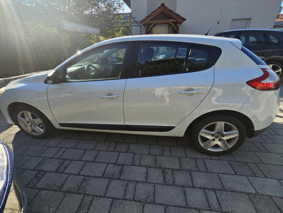 Renault Megane 1,5 dCi, fotografija 6
