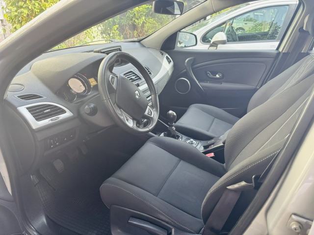 Renault Megane 1,5 dCi, fotografija 11