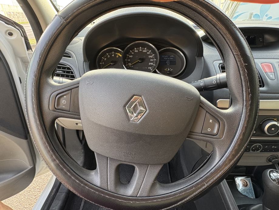 Renault Megane 1,5 dCi, fotografija 14