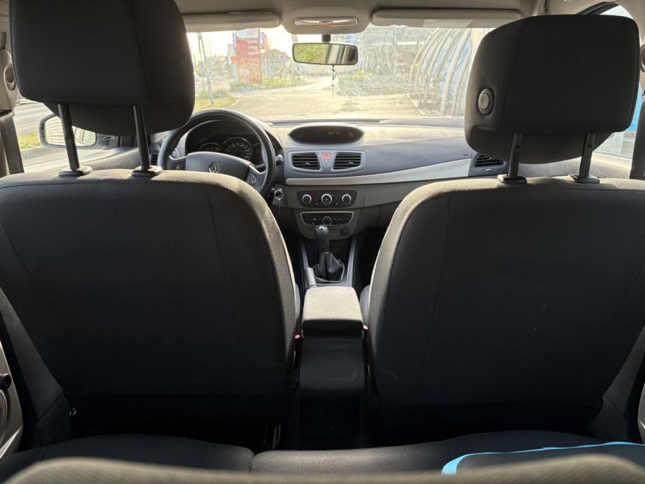 Renault Megane 1,5 dCi, fotografija 16