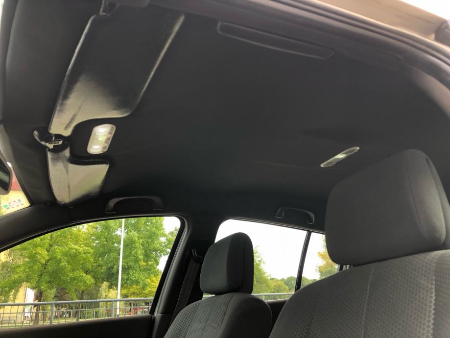Renault Megane 1,5 dCi SPORT GT BRANICI FULL OPREMA NAVI KO NOV JEDIN, fotografija 17