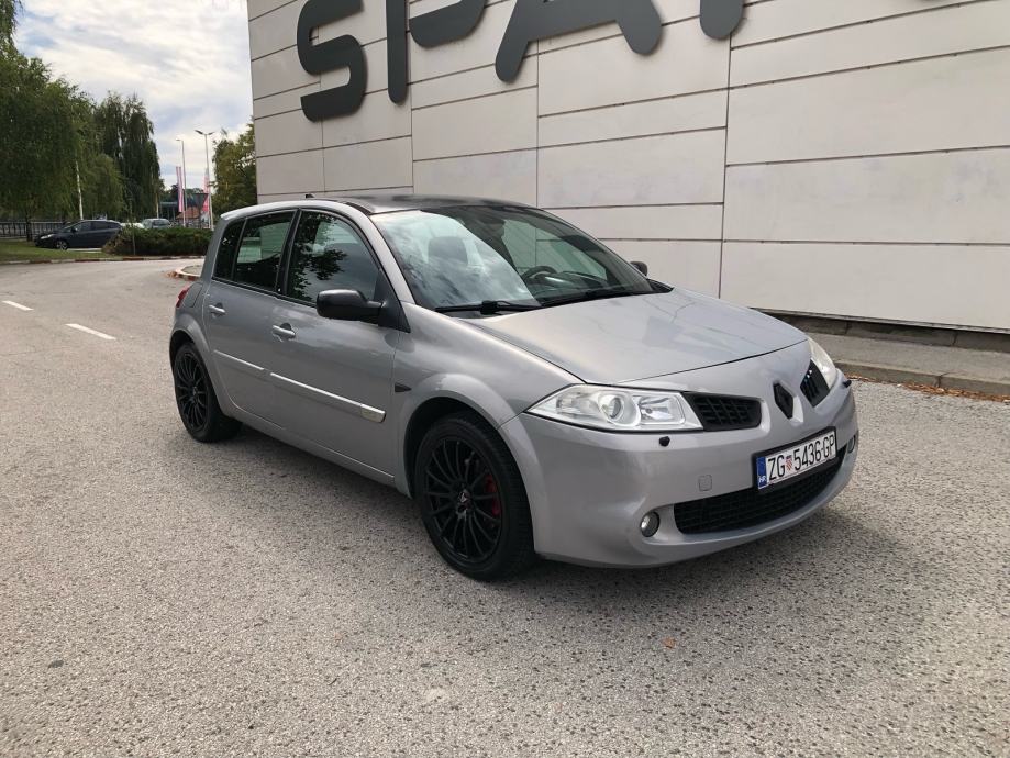 Renault Megane 1,5 dCi SPORT GT BRANICI FULL OPREMA NAVI KO NOV JEDIN, fotografija 9