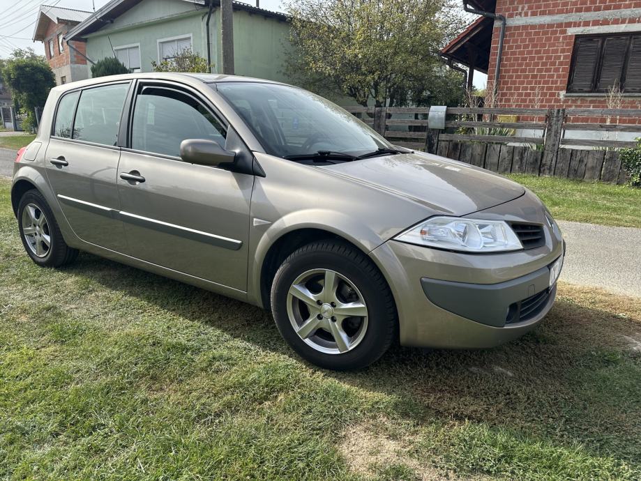 Renault Megane 1,5 dCi, fotografija 3