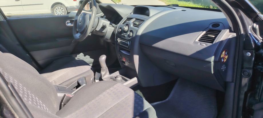 Renault Megane 1,5 dCi, fotografija 9