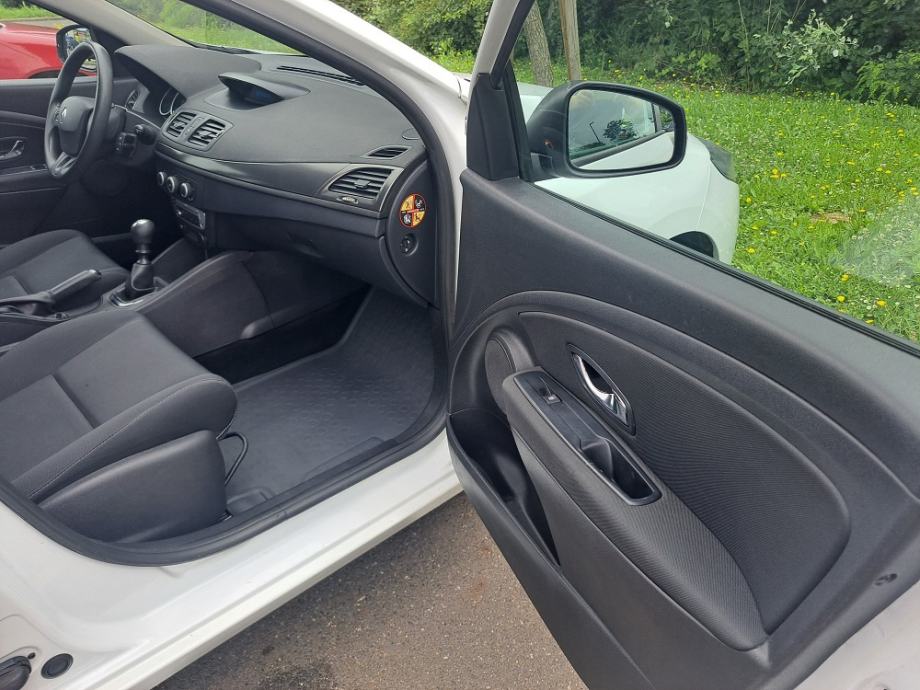 Renault Megane 1,5 dCi, fotografija 14