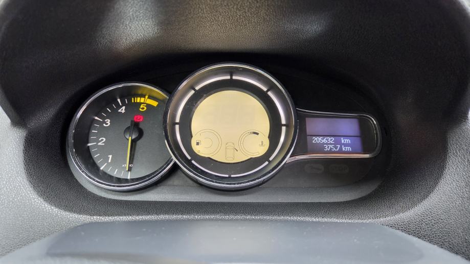 Renault Megane 1,5 dCi, fotografija 12