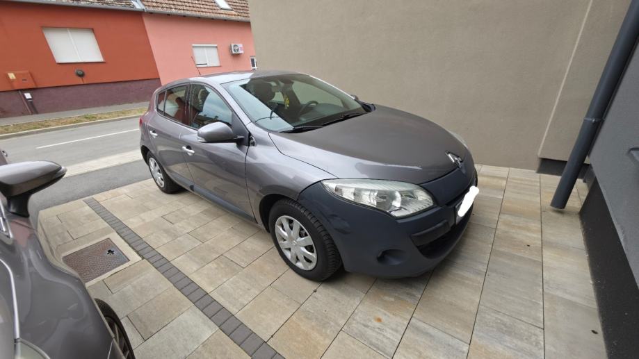 Renault Megane 1,5 dCi, pogled izvana - slika 4