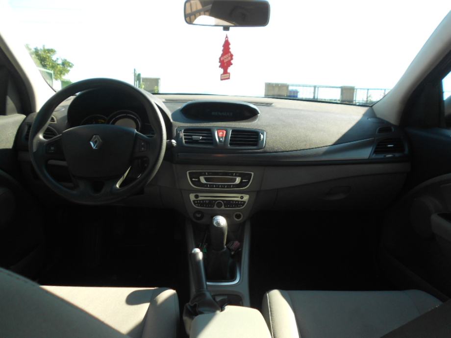 Renault Megane 1,5 dCi, fotografija 3