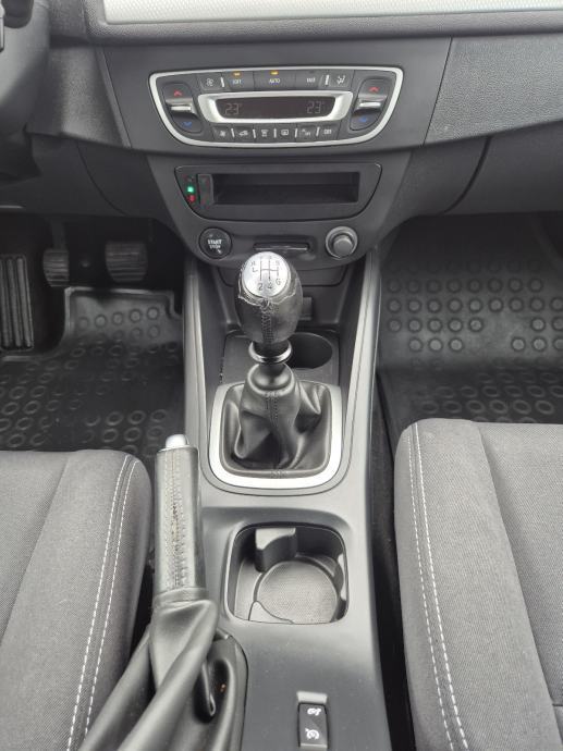 Renault Megane 1.6 16V 2011g Reg:07/27 185 TKm 100% SERVISNA, fotografija 15