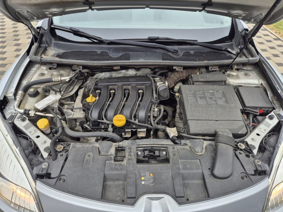 Renault Megane 1.6 16V 2011g Reg:07/27 185 TKm 100% SERVISNA, fotografija 16