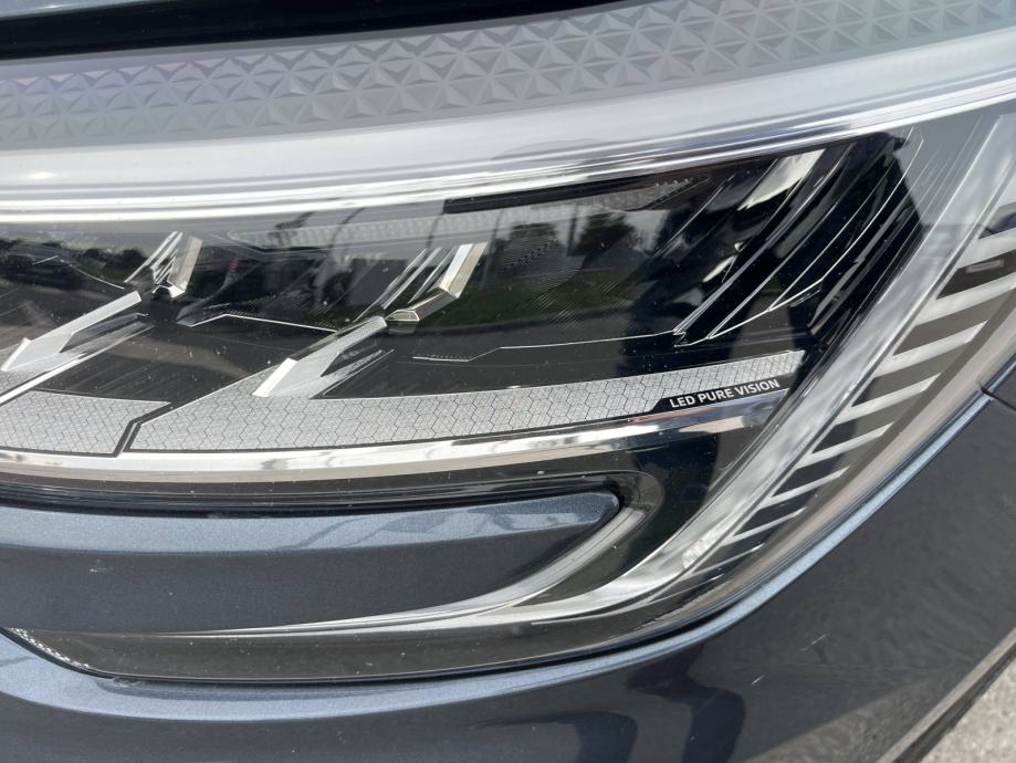 RENAULT MEGANE 2023 • PREMIUM jamstvo • AutoZubak Rabljena, fotografija 13
