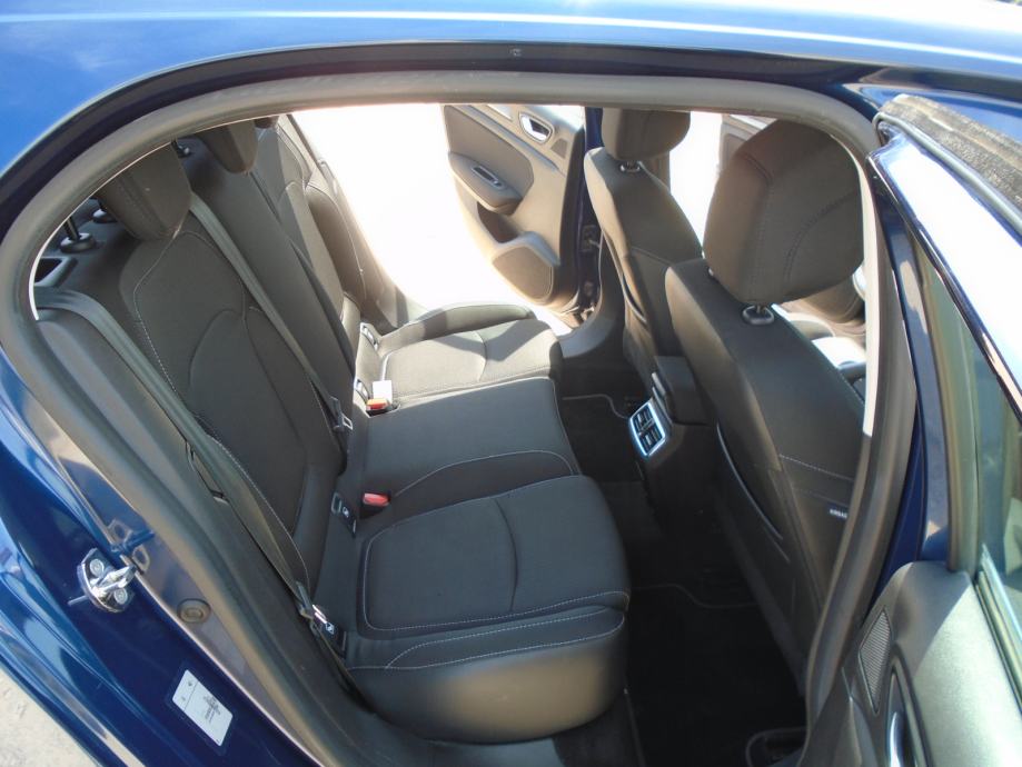 Renault Megane Blue dCi 115 automatik, fotografija 13