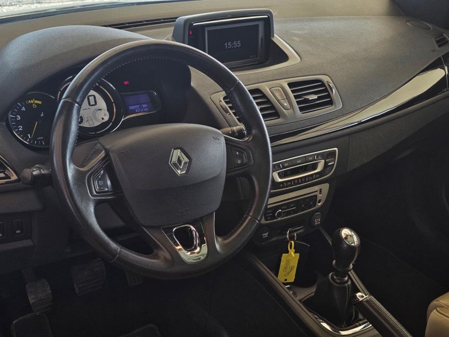 RENAULT MEGANE CA, fotografija 15