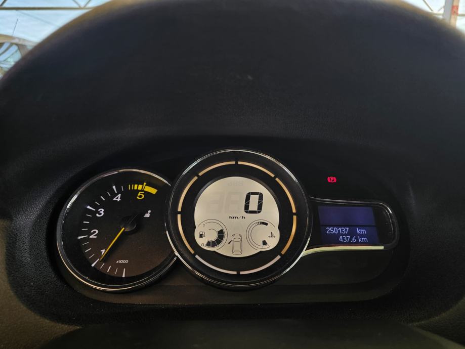 RENAULT MEGANE CA, fotografija 16