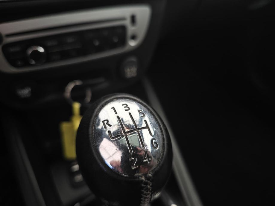 RENAULT MEGANE CA, fotografija 19