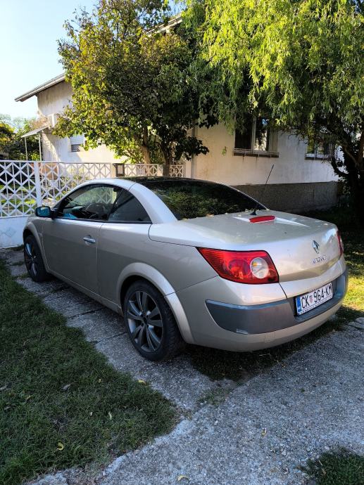 Renault Megane Cabriolet 1,6 16V, pogled izvana - slika 2