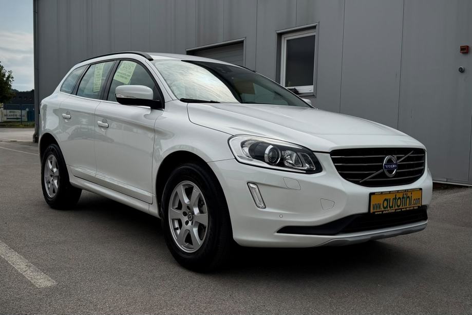 Volvo XC60 2.0 D3 Momentum 2WD 2016g SAMO 128000KM, GR SJEDALA⭐⭐⭐⭐⭐, fotografija 8