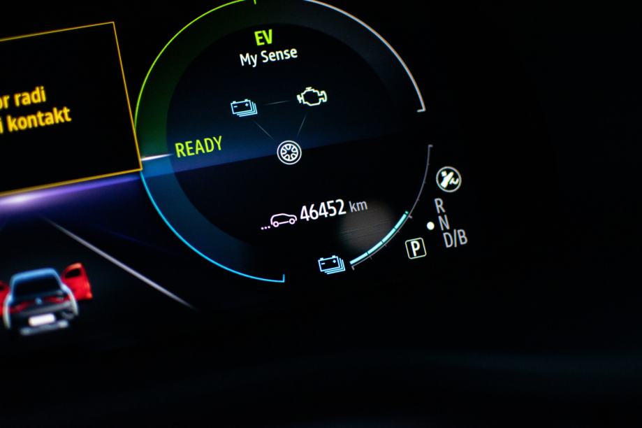 Renault Megane Conquest 1,6 145 RS LINE SAMO 46000 KM KAO NOV!!!!, fotografija 15