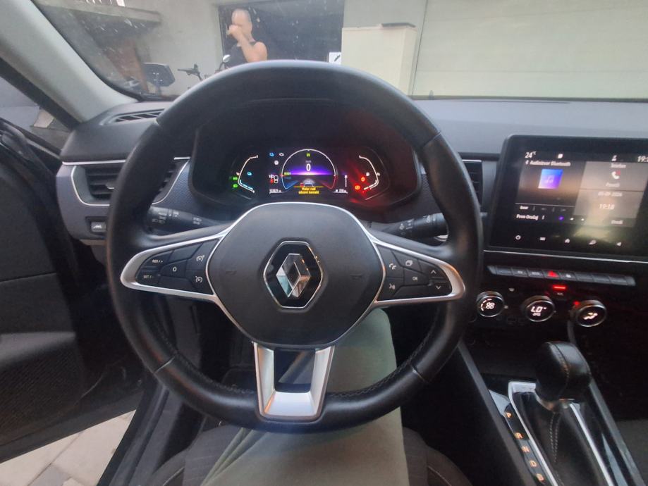 Renault Megane Conquest 1.6E-TECH HYBRID, fotografija 5