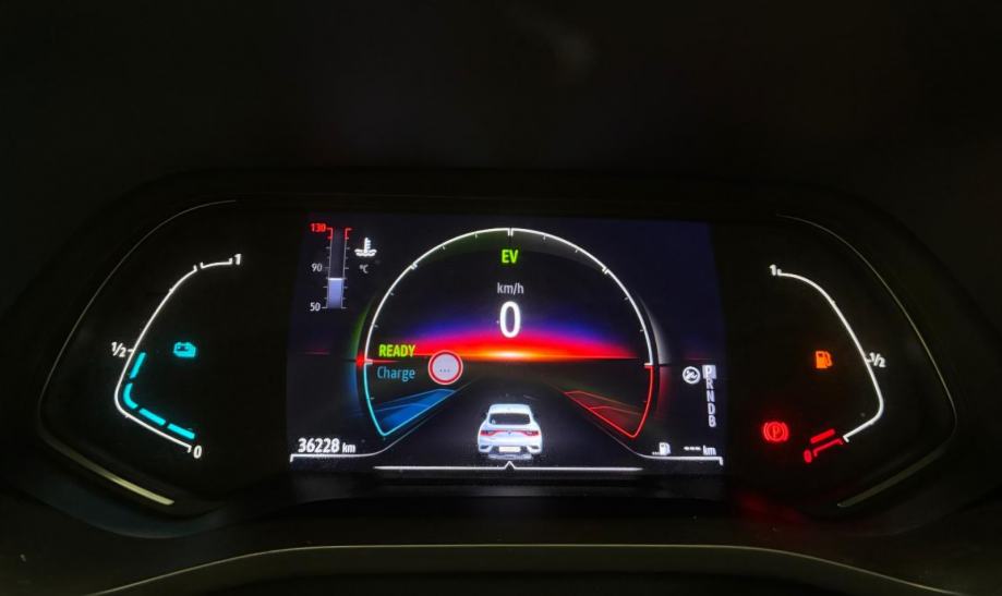 RENAULT MEGANE CONQUEST 1,6 E-TECH 145 HIBRID, SAMO 36.000 KM, JAMSTVO, fotografija 12