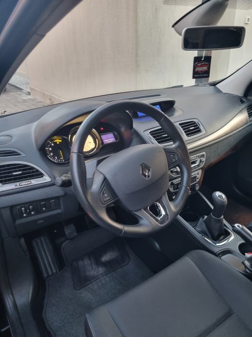 Renault Megane Coupe 1,5 dCi GT, fotografija 13
