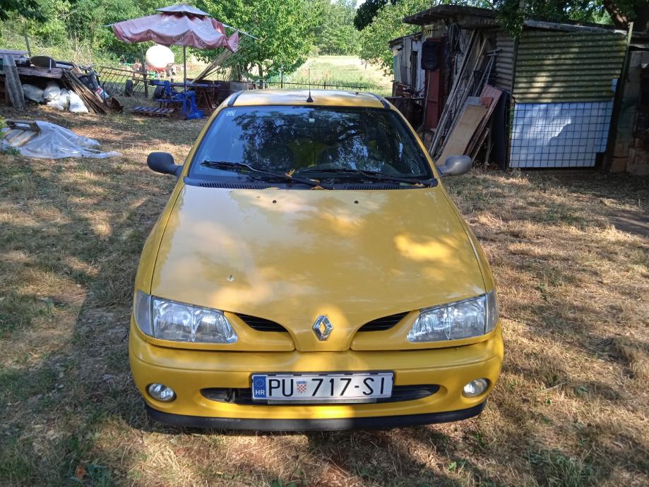 Renault Megane Coupe 1,6 e