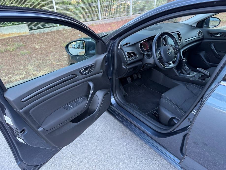 Renault Megane dCi 110, fotografija 19