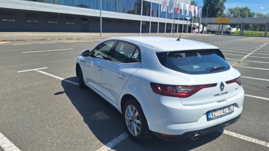 Renault Megane Intense dCi 130 2017g-VELIKI SERVIS!!!, fotografija 14