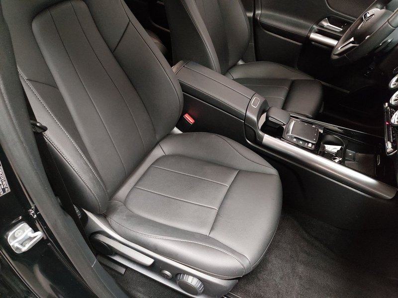 Mercedes-Benz EQA 250 Progressive • 360° kamera • ACC, fotografija 10