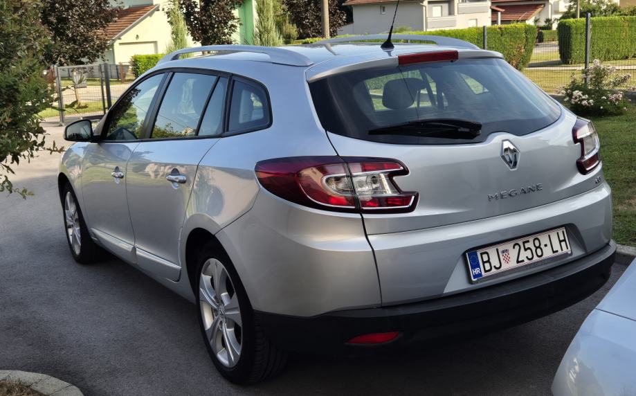 RENAULT MEGANE GRANDTOUR 1.5 DCI 110KS, REG 1G, ODRŽAVAN I SERVISIRAN, fotografija 12