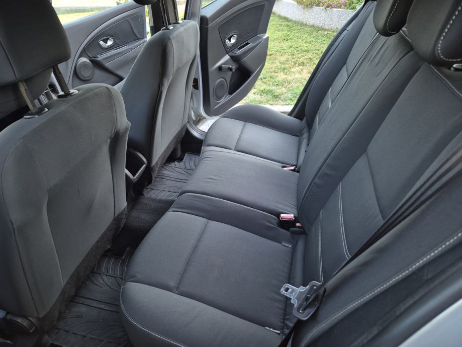RENAULT MEGANE GRANDTOUR 1.5 DCI 110KS, REG 1G, ODRŽAVAN I SERVISIRAN, fotografija 7